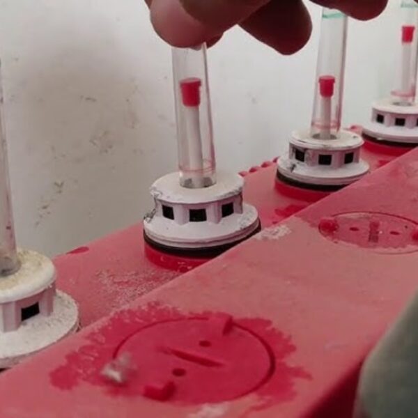 Inverter battery water fill